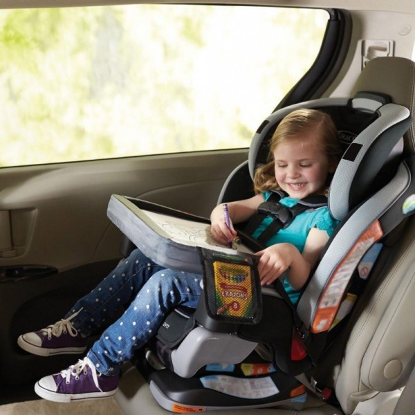 Tablette de voyage pour siege auto enfant